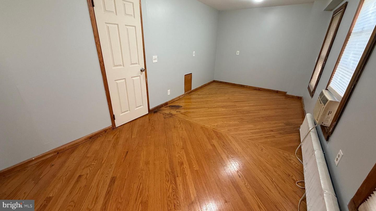 43 S Main Street Property Photo 18