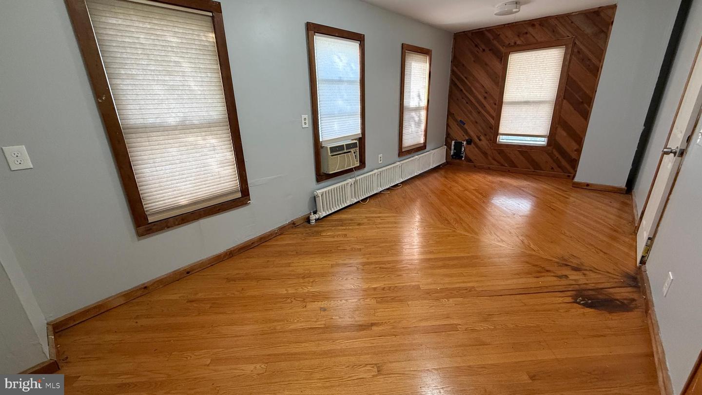 43 S Main Street Property Photo 19