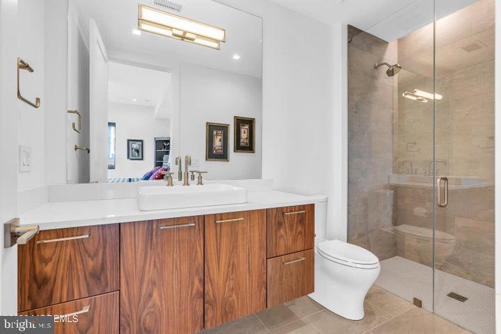 200 Ocean Ave N #13 Property Photo 36