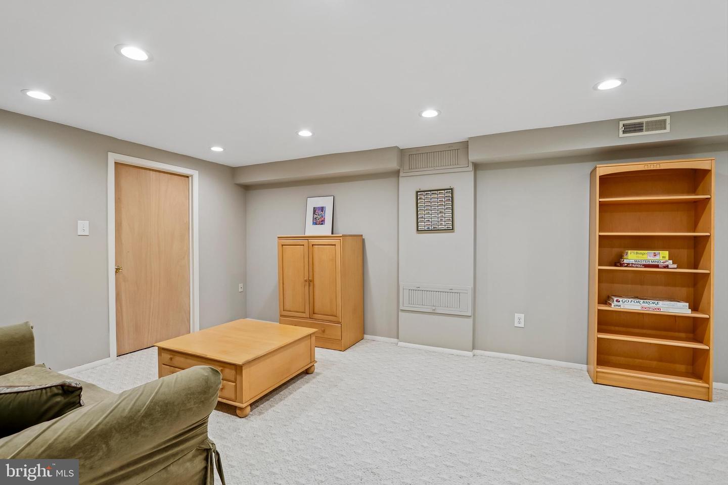 523 Bowne Rd Property Photo 51