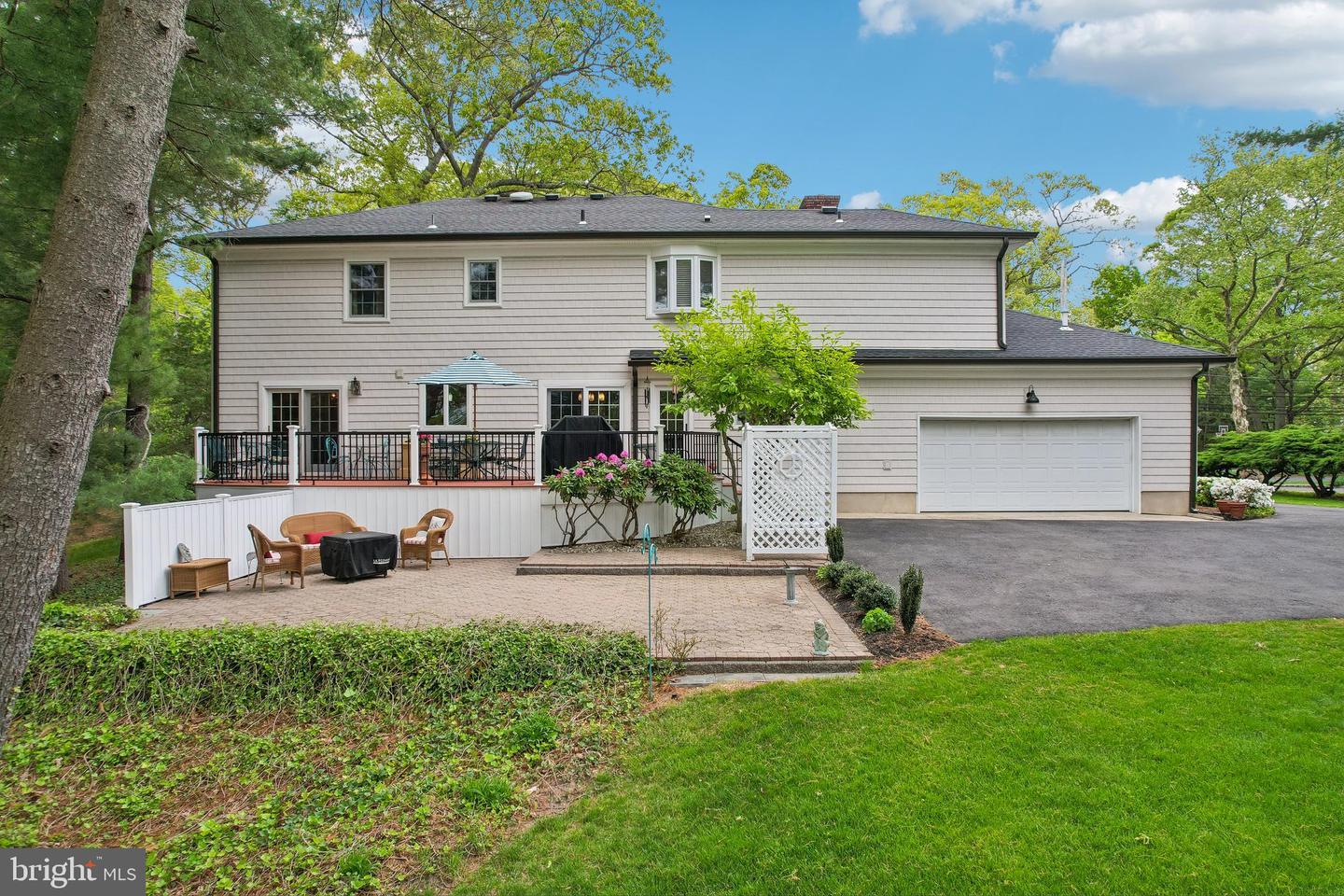 523 Bowne Rd Property Photo 63