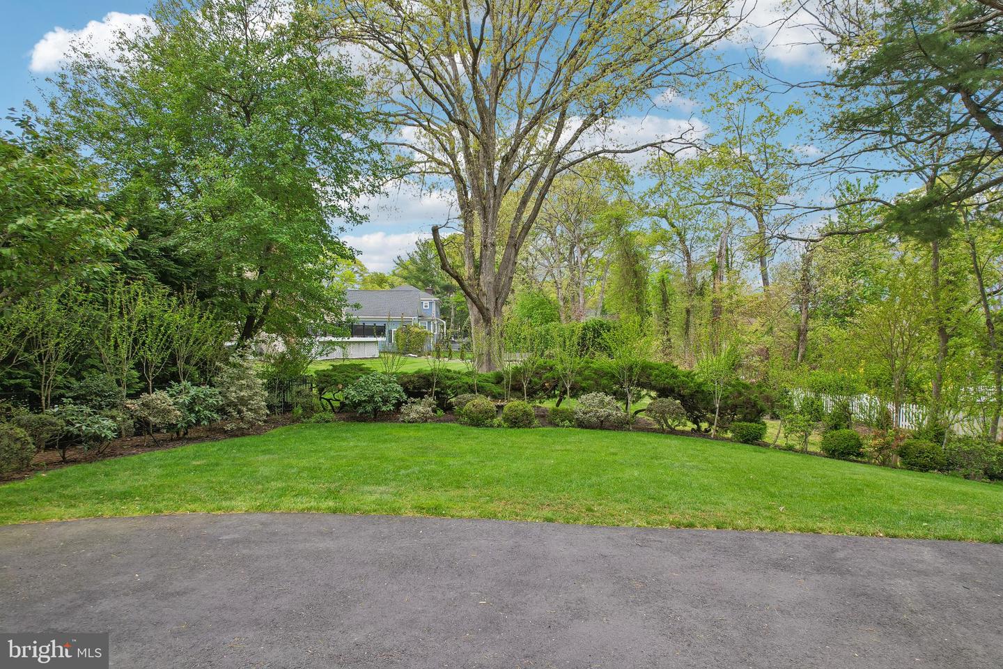 523 Bowne Rd Property Photo 65