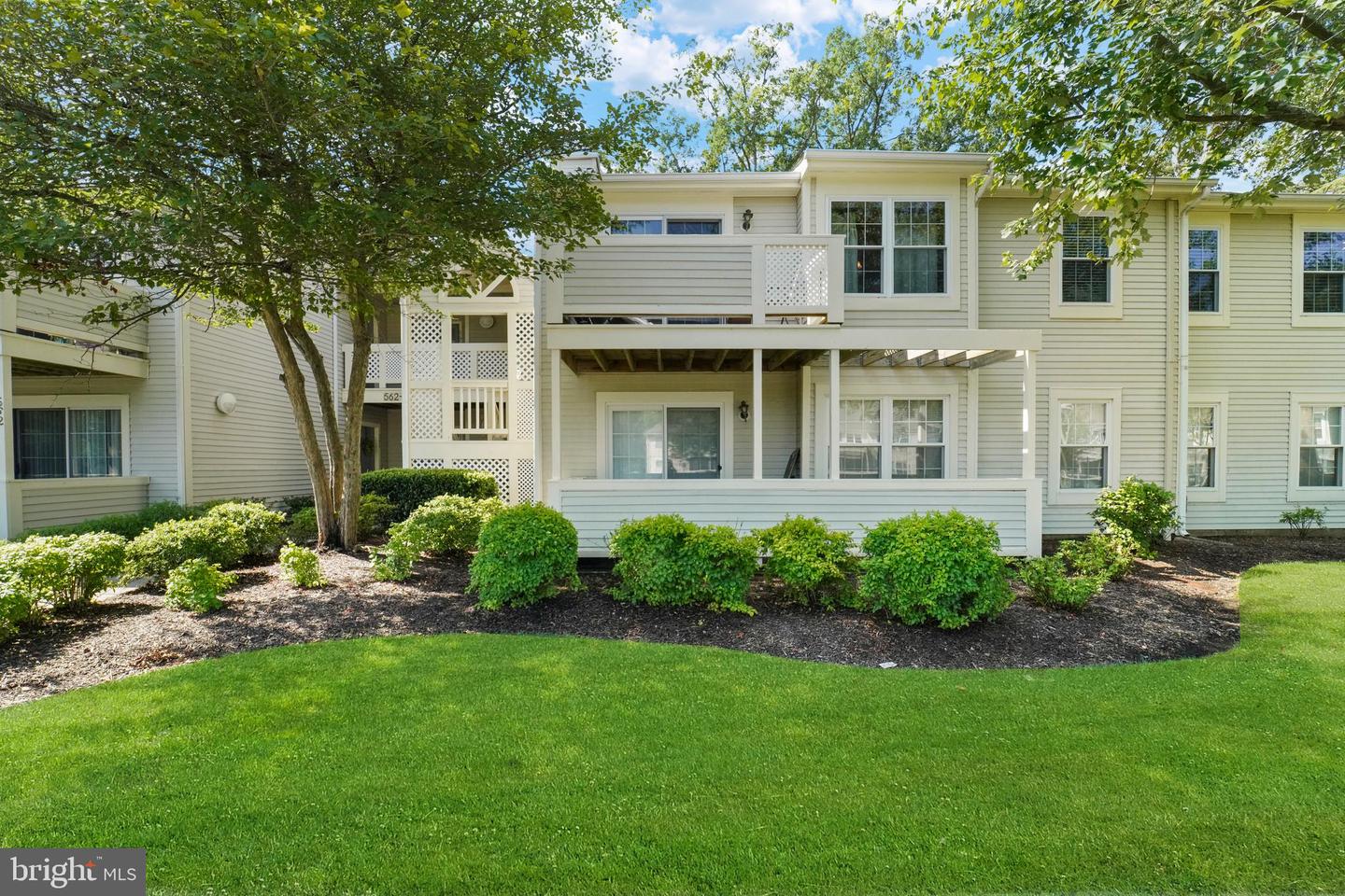 567 Applewood Court Property Photo 1