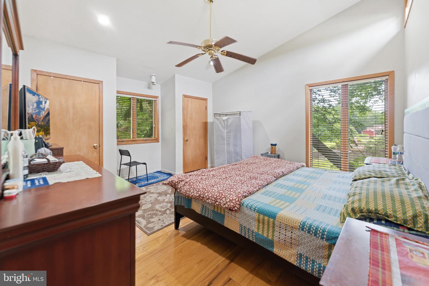 481 E Freehold Rd Property Photo 22