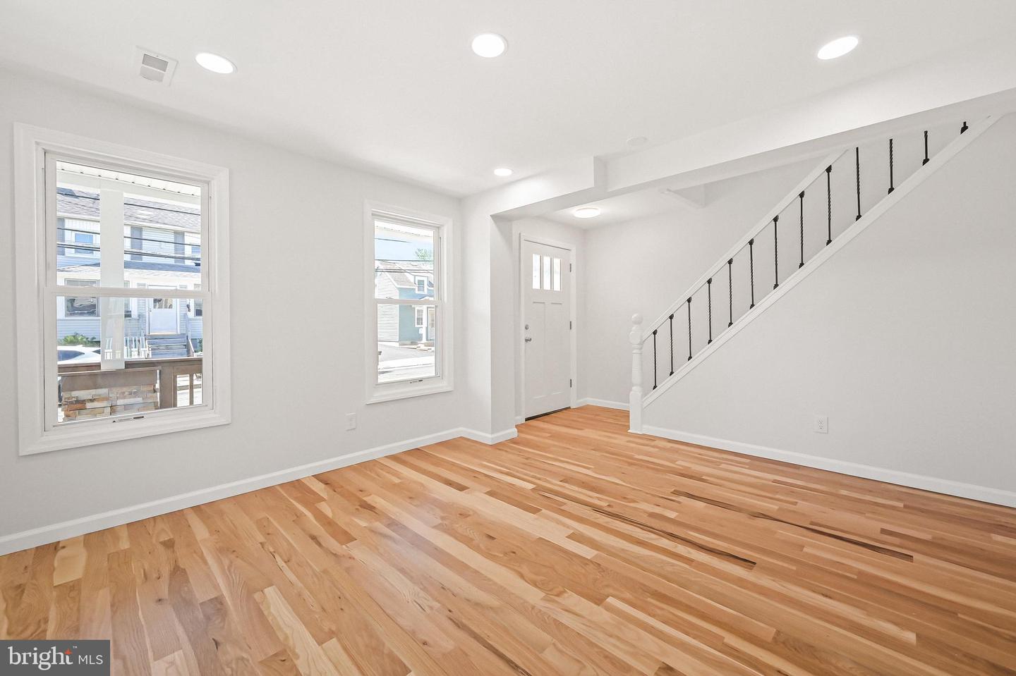 293 First St Property Photo 12