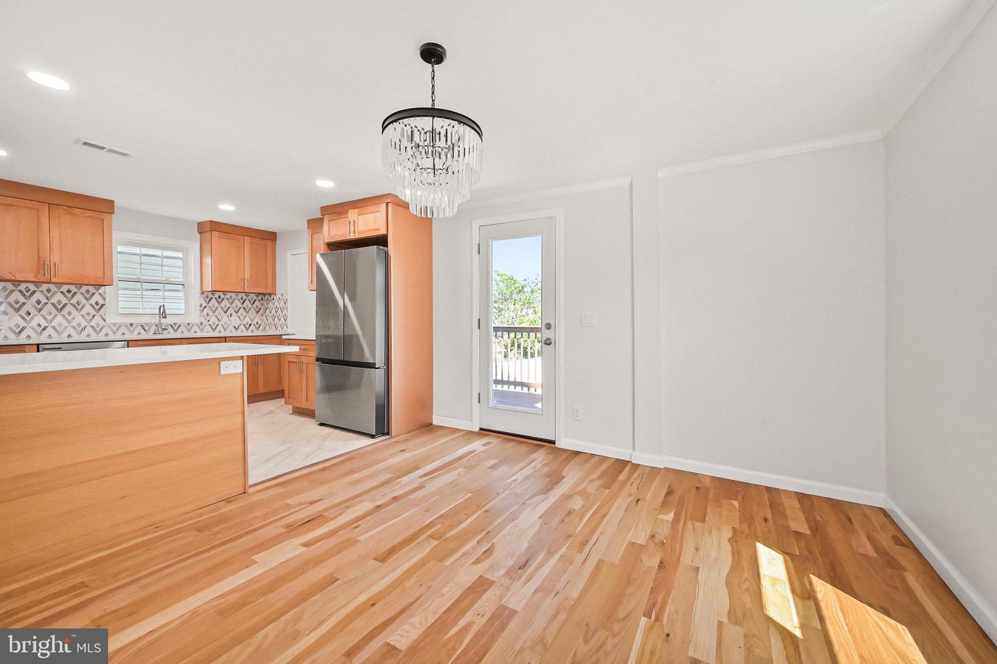 293 First St Property Photo 13