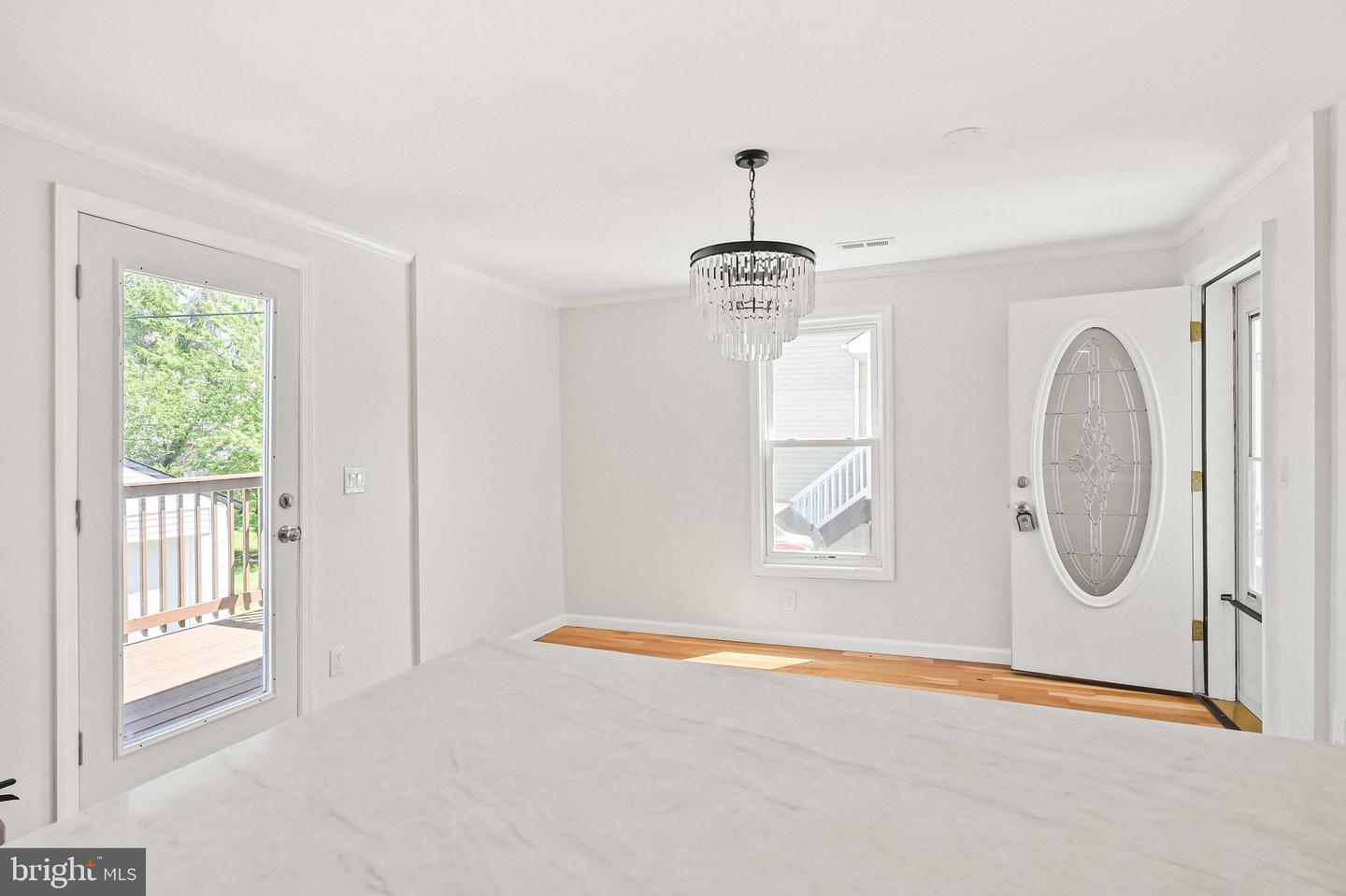 293 First St Property Photo 15
