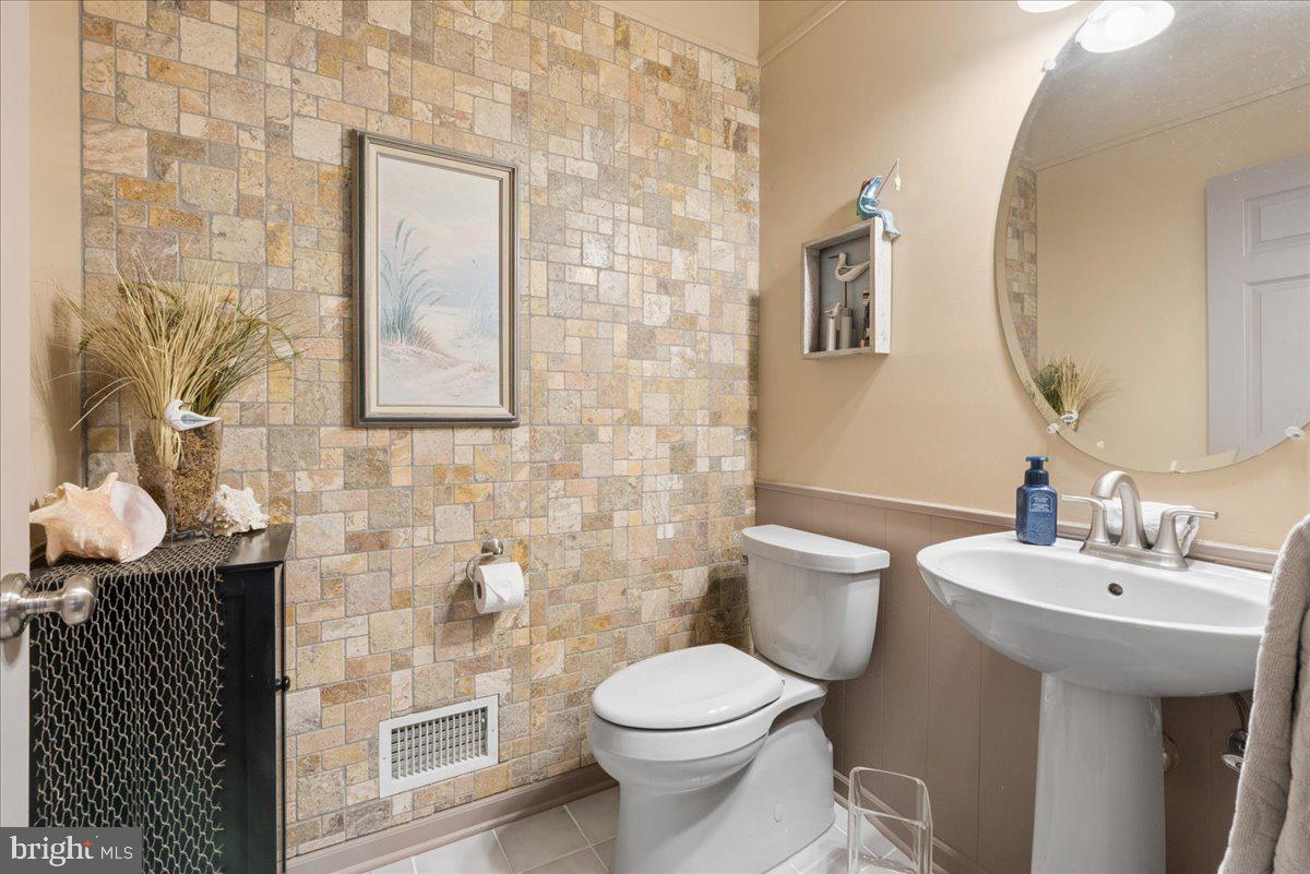 5 Hartnett Way Property Photo 15