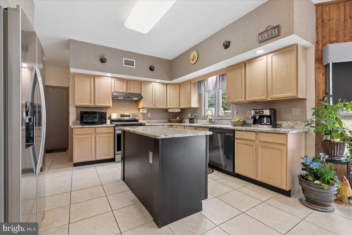 5 Hartnett Way Property Photo 21