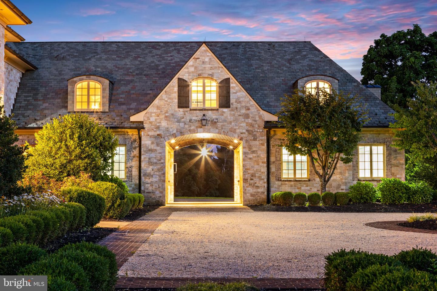 88 Montrose Rd Property Photo 88