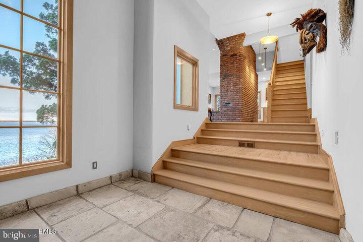 18 Belvidere Rd Property Photo 35