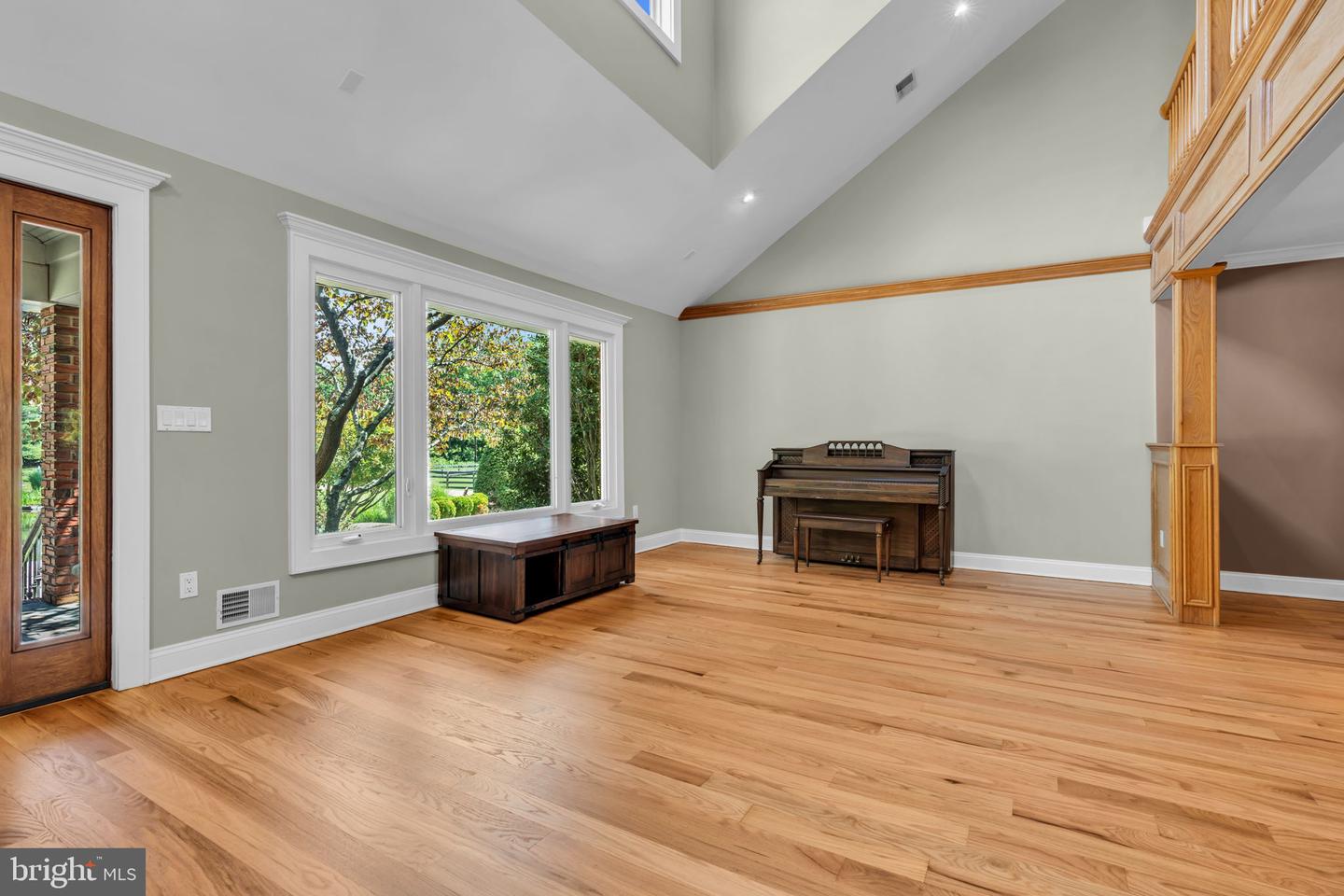 83 Daum Road Property Photo 10
