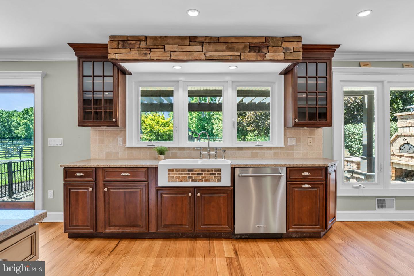 83 Daum Road Property Photo 19