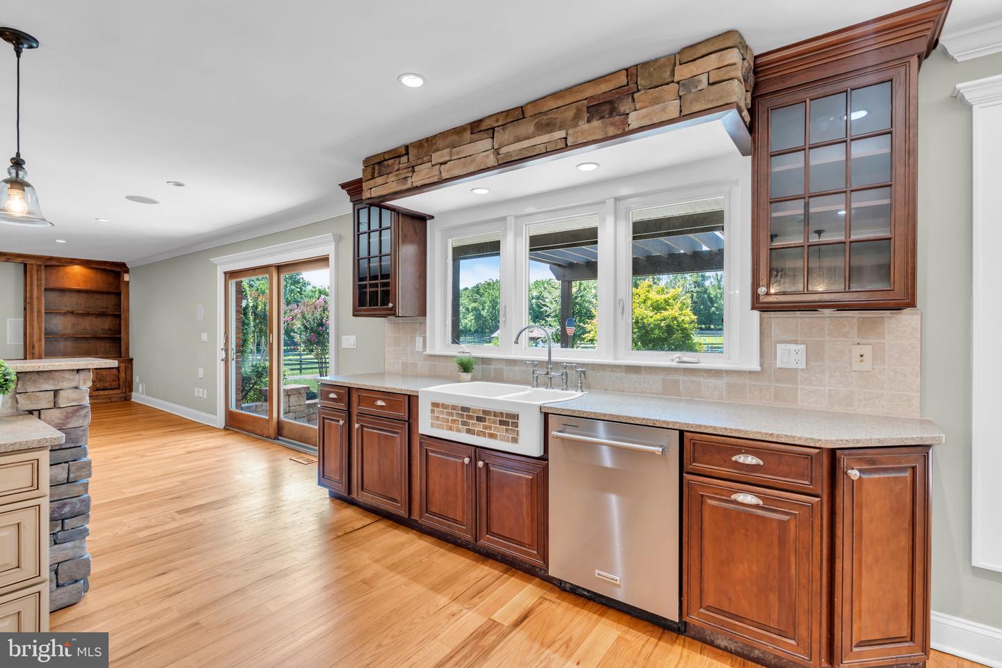 83 Daum Road Property Photo 20