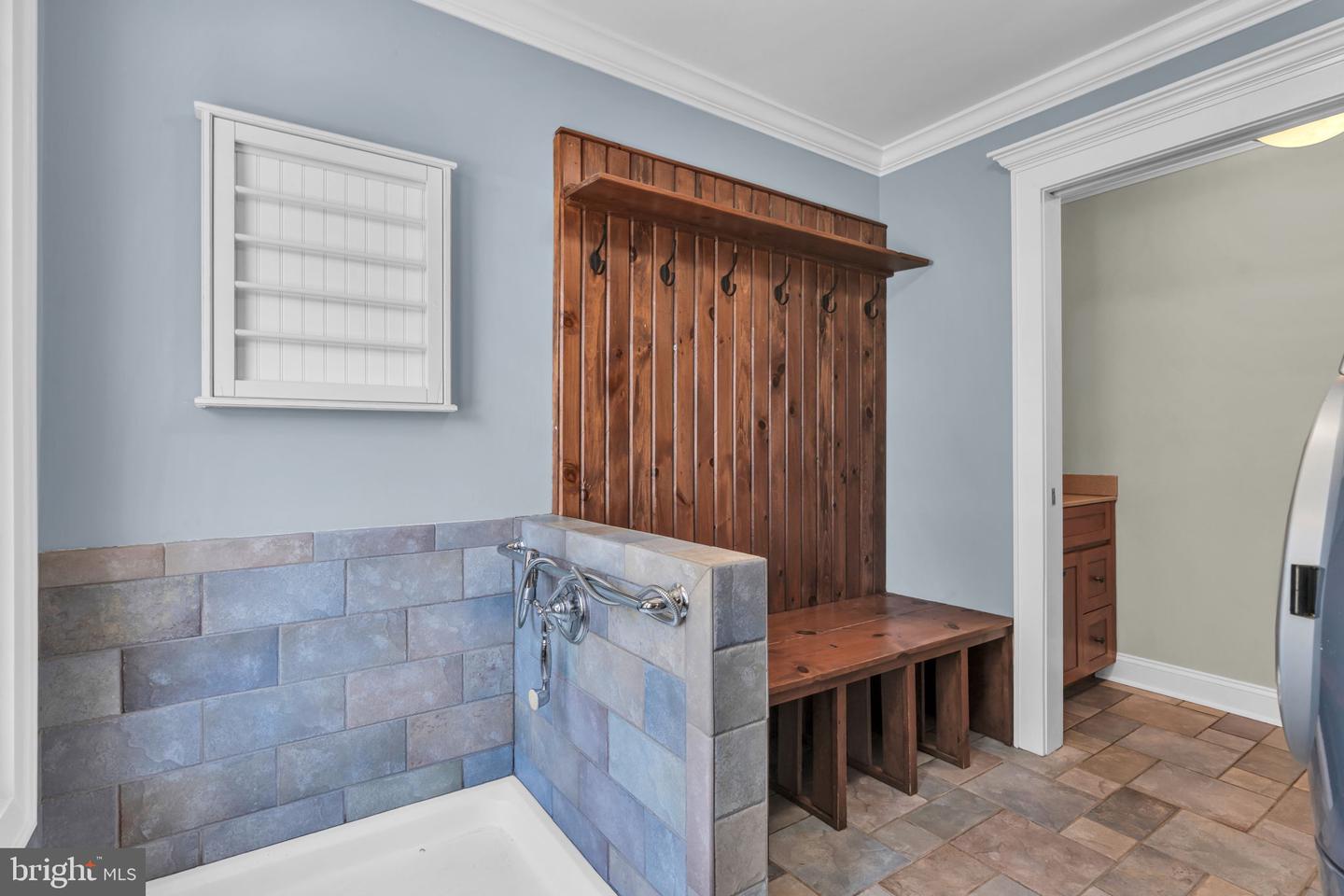 83 Daum Road Property Photo 30