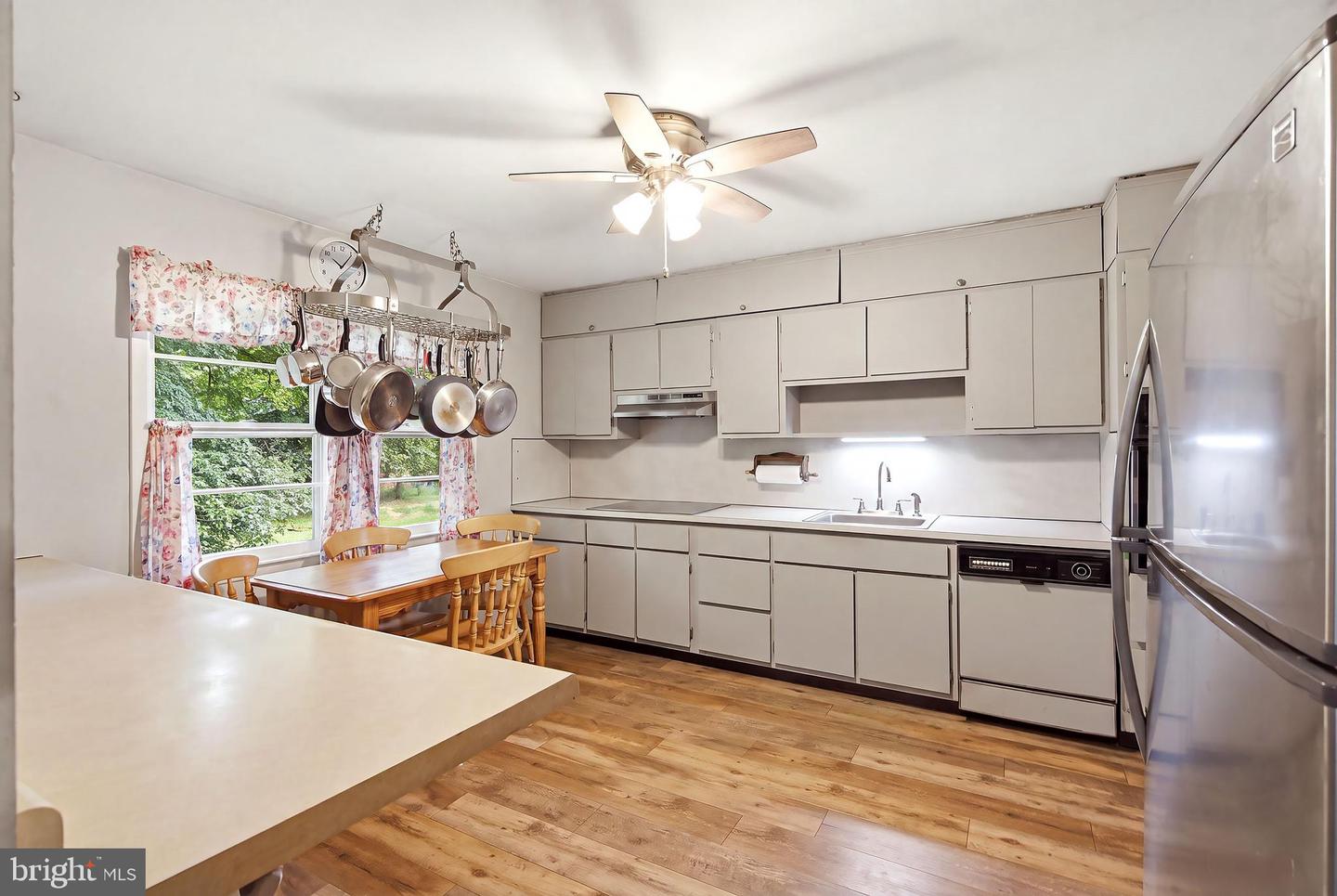 81 Ford Road Property Photo 14