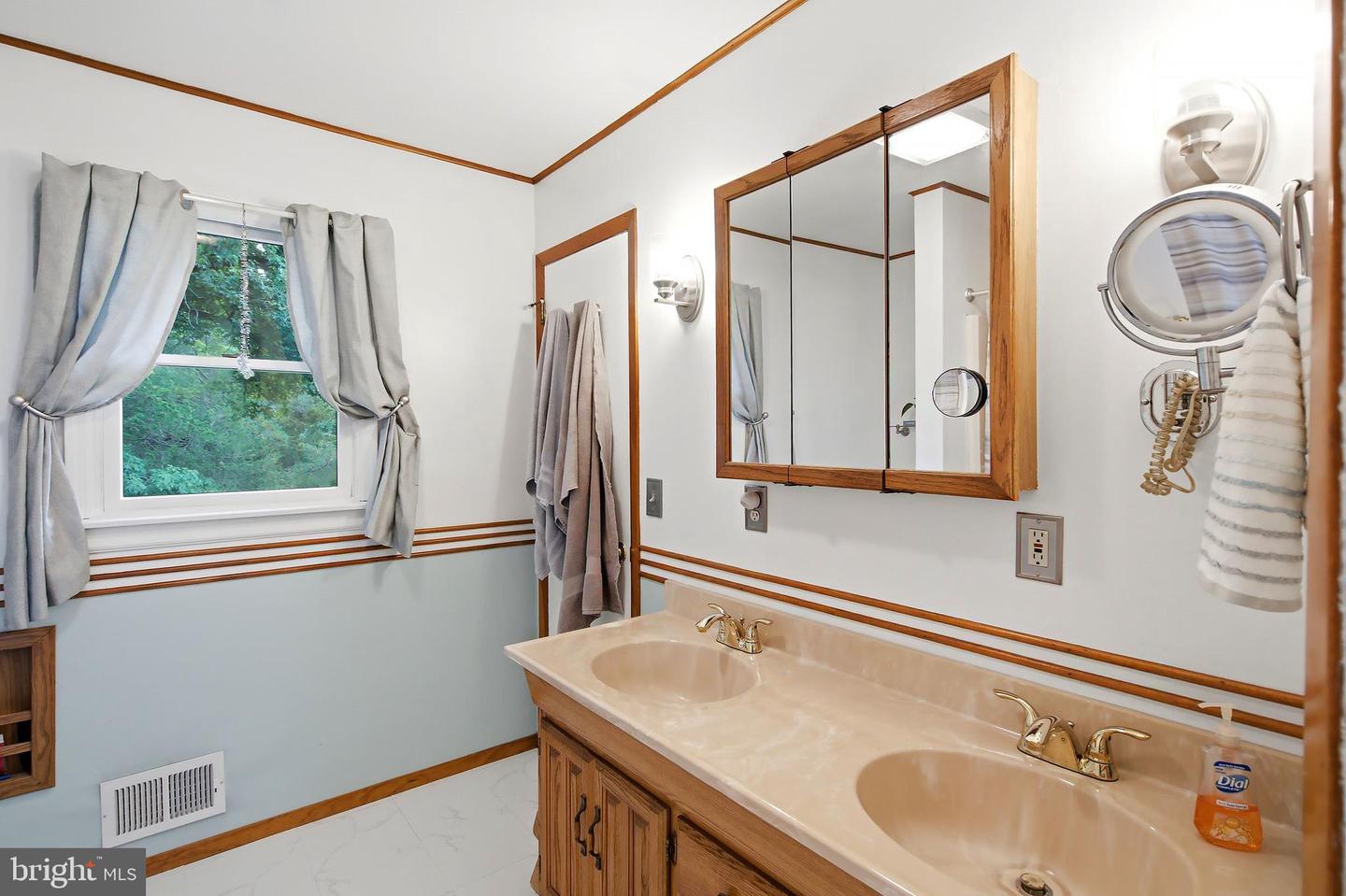 81 Ford Road Property Photo 17