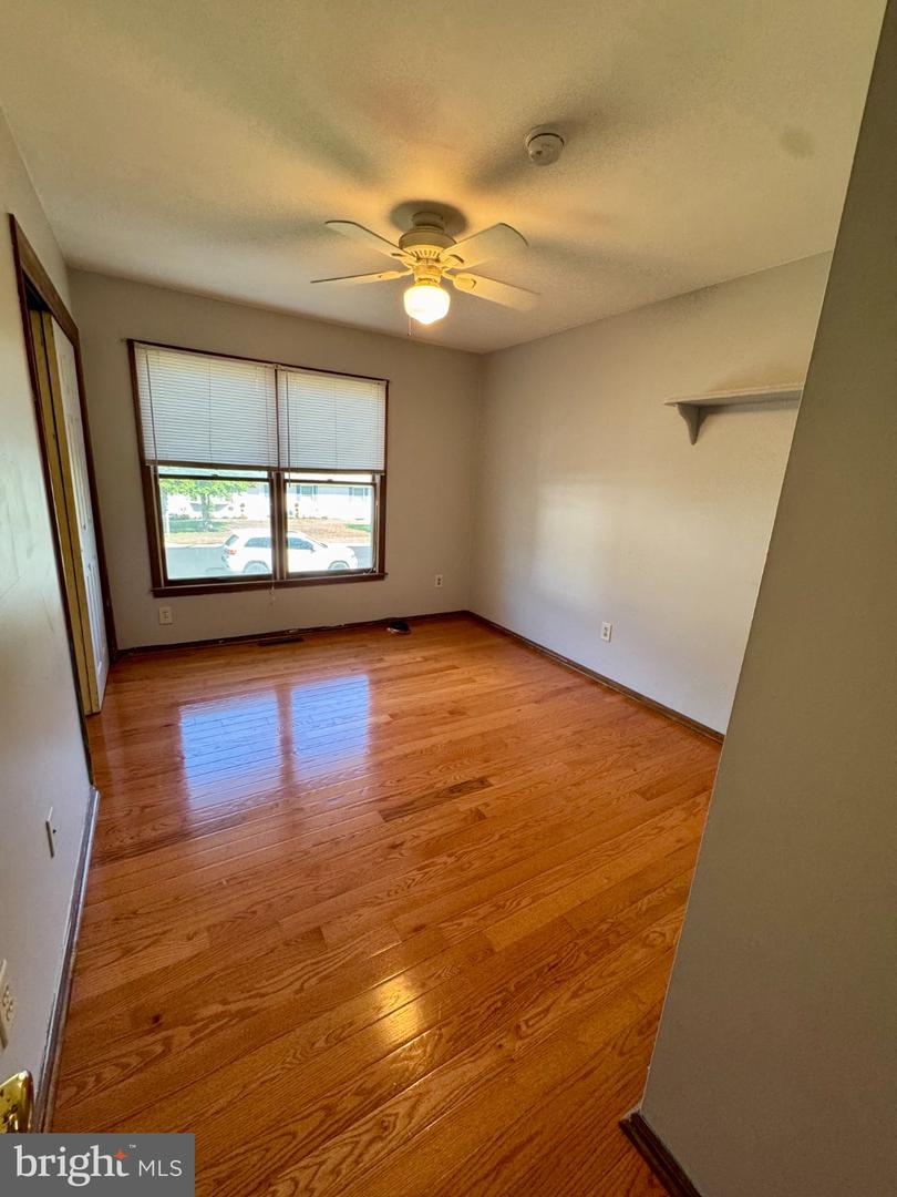 21 Sylvan Blvd Property Photo 27