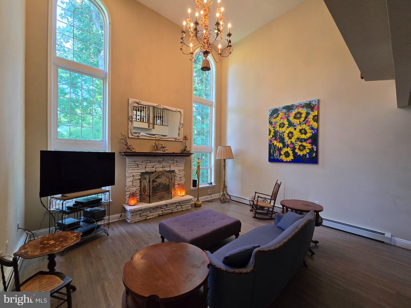 112 Beacon Hill Rd Property Photo 1