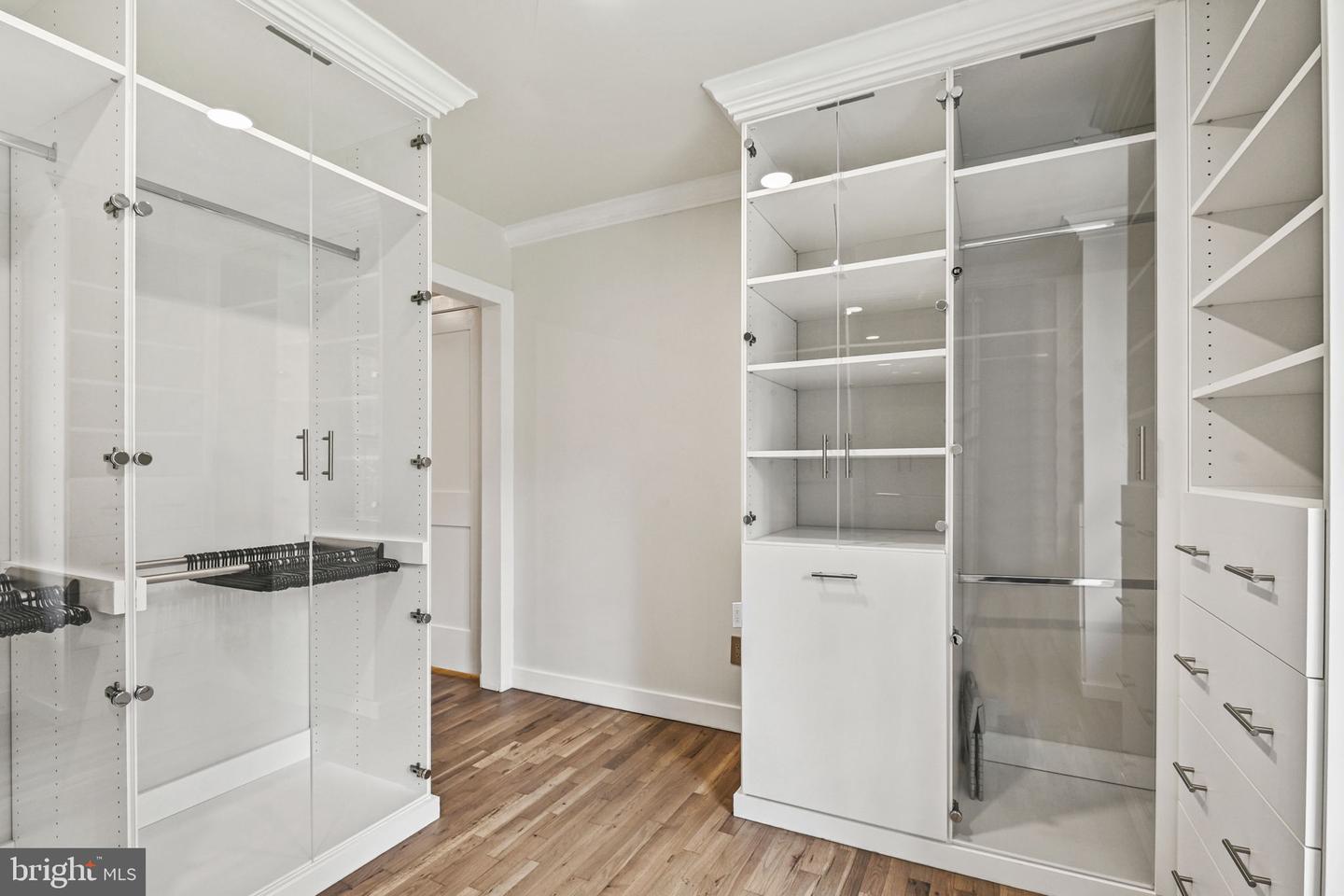 16 Pine Property Photo 29