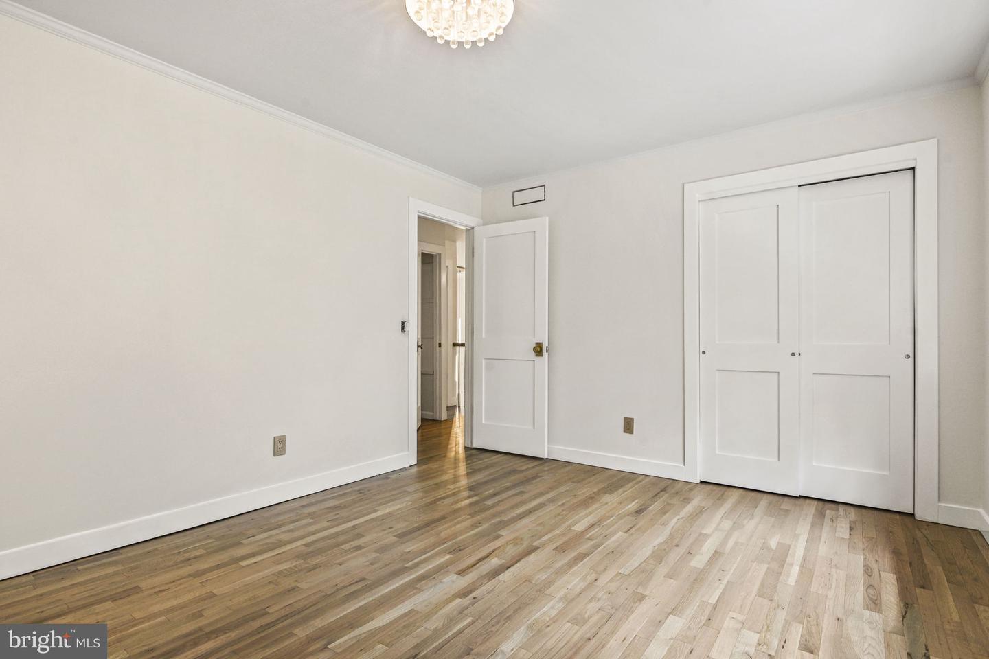 16 Pine Property Photo 38