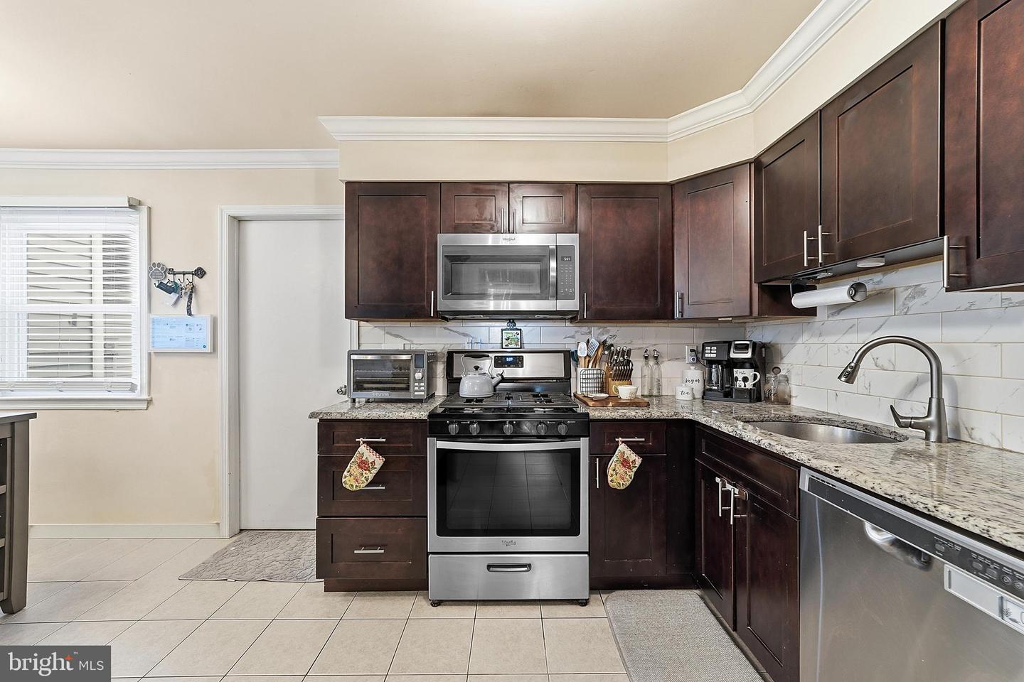 8 Cooper Ct Property Photo 11
