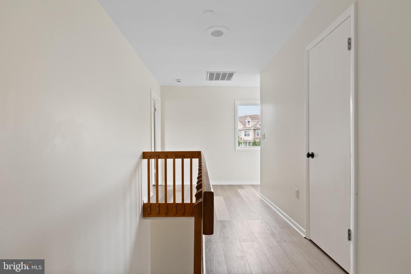 593 Patten Ave Property Photo 10