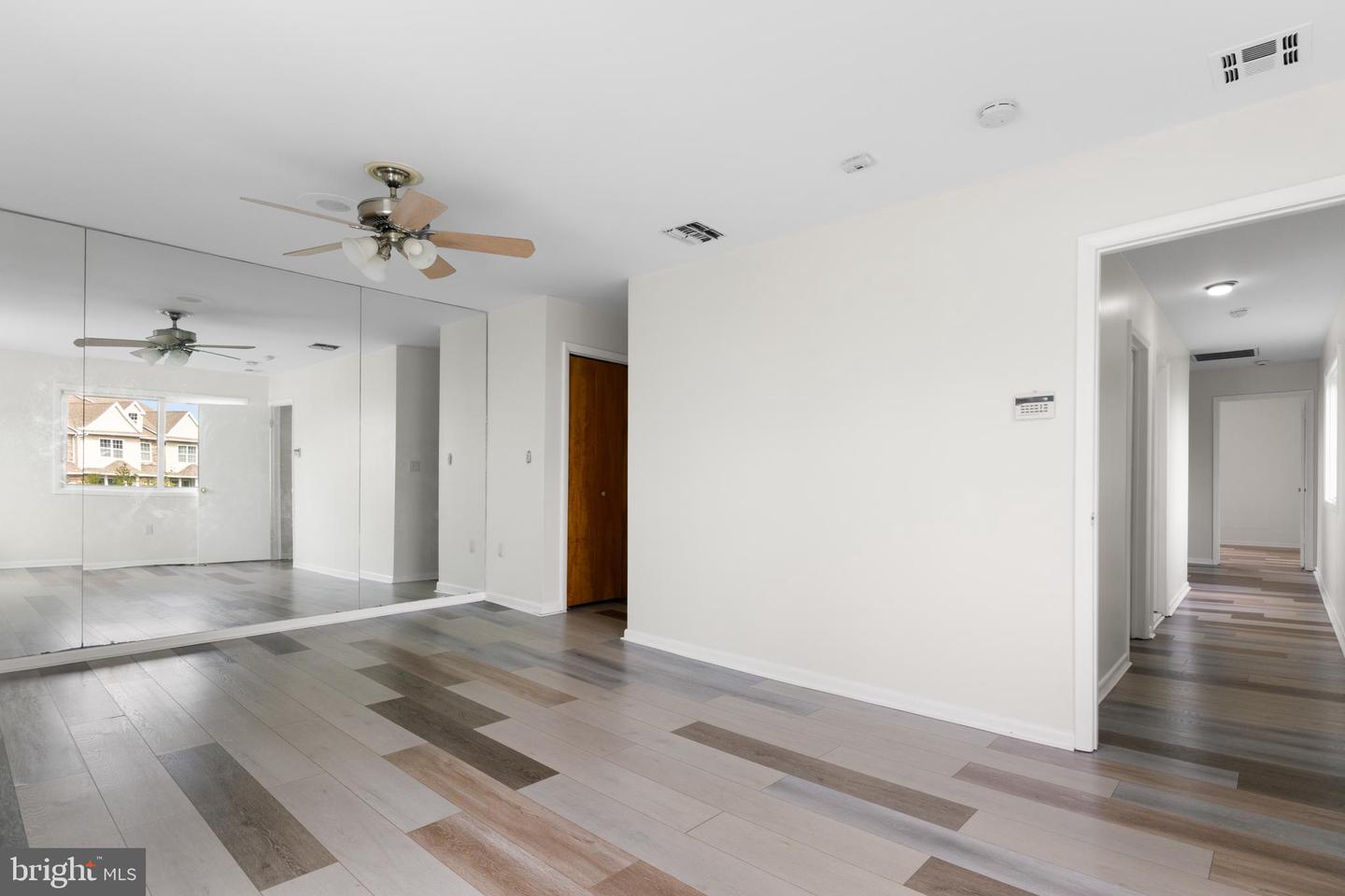 593 Patten Ave Property Photo 14