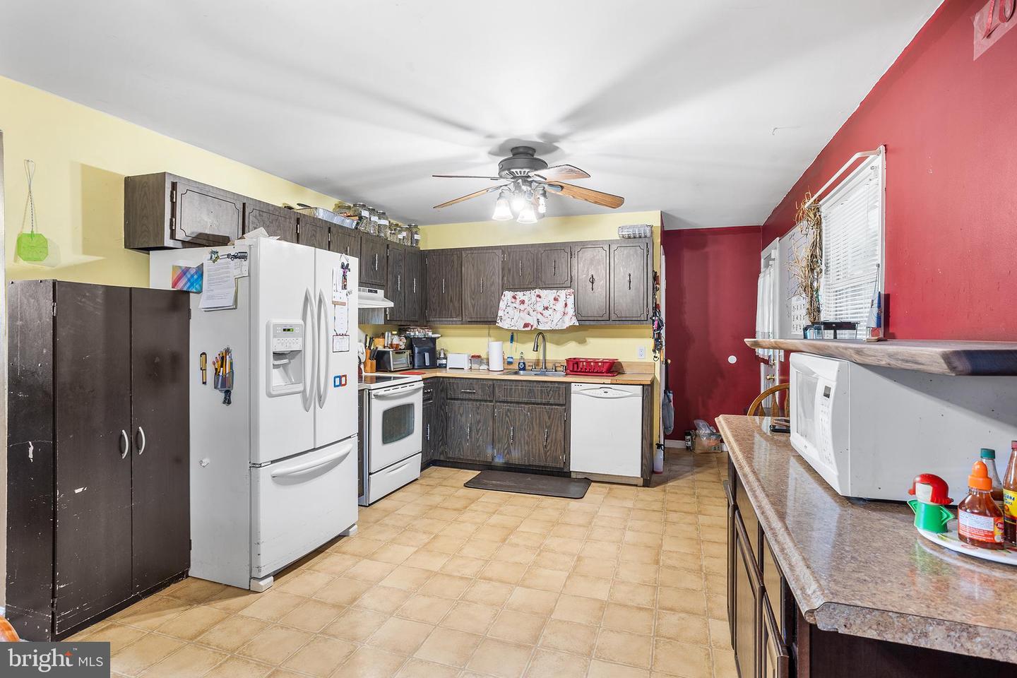 7 Chambers Rd Property Photo 8