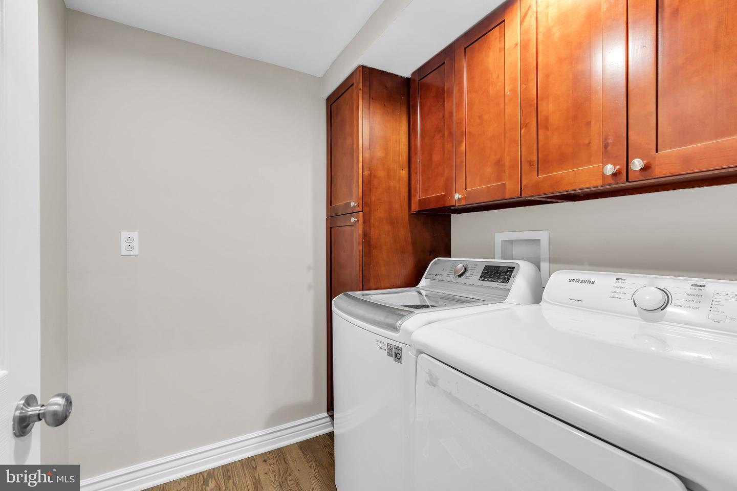 40 Miller St Property Photo 10