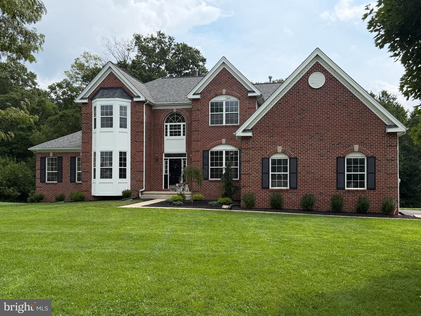 39 Cliffwood Drive Property Photo 1
