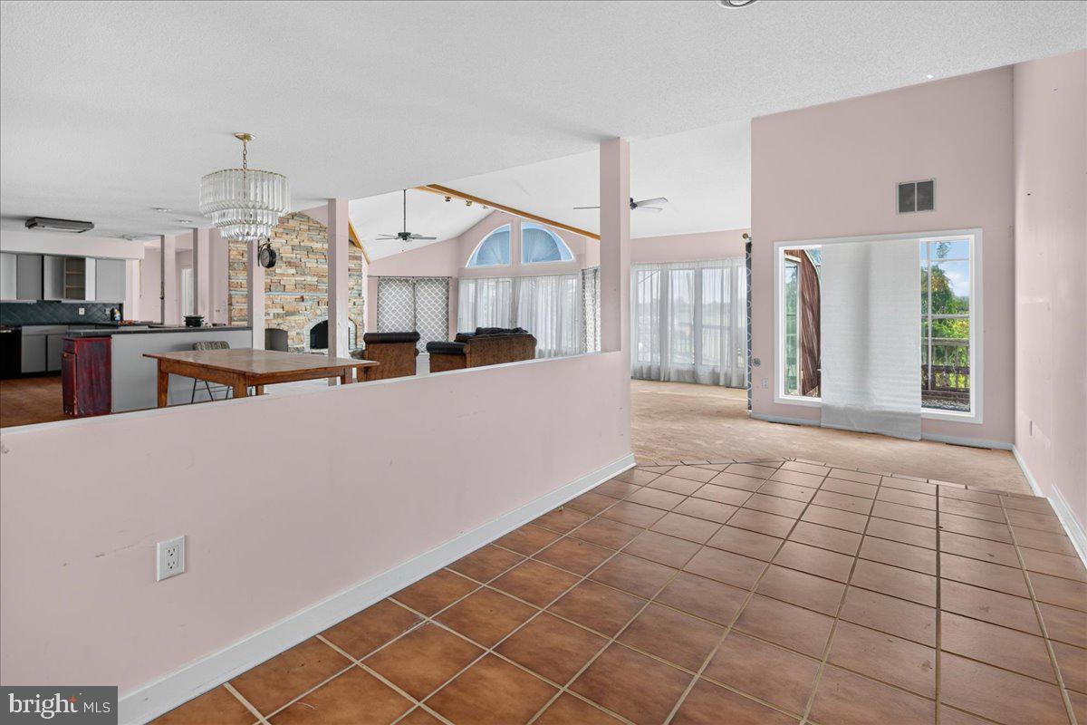 38 Hill Rd Property Photo 19