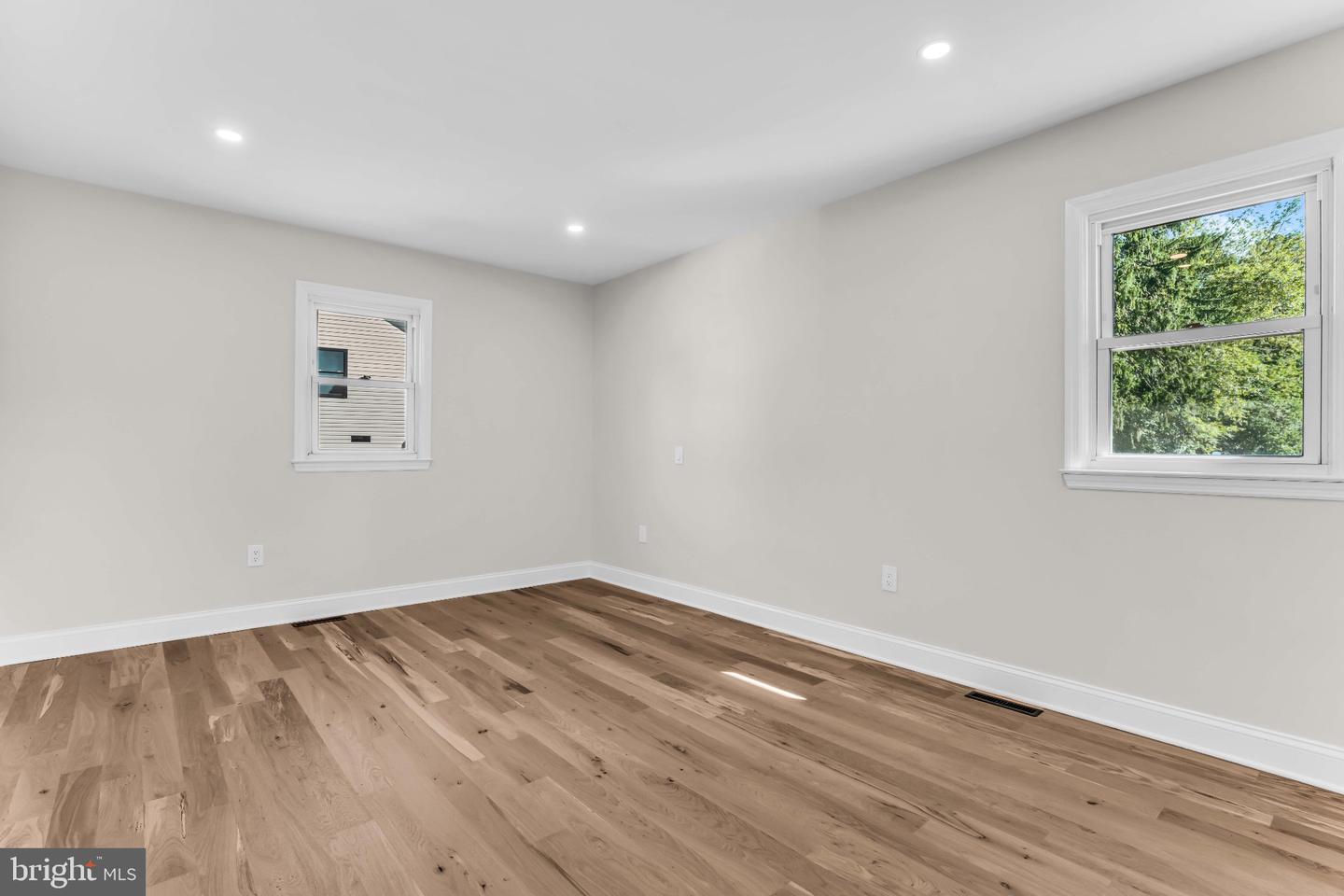 5 Wilbur Dr Property Photo 11