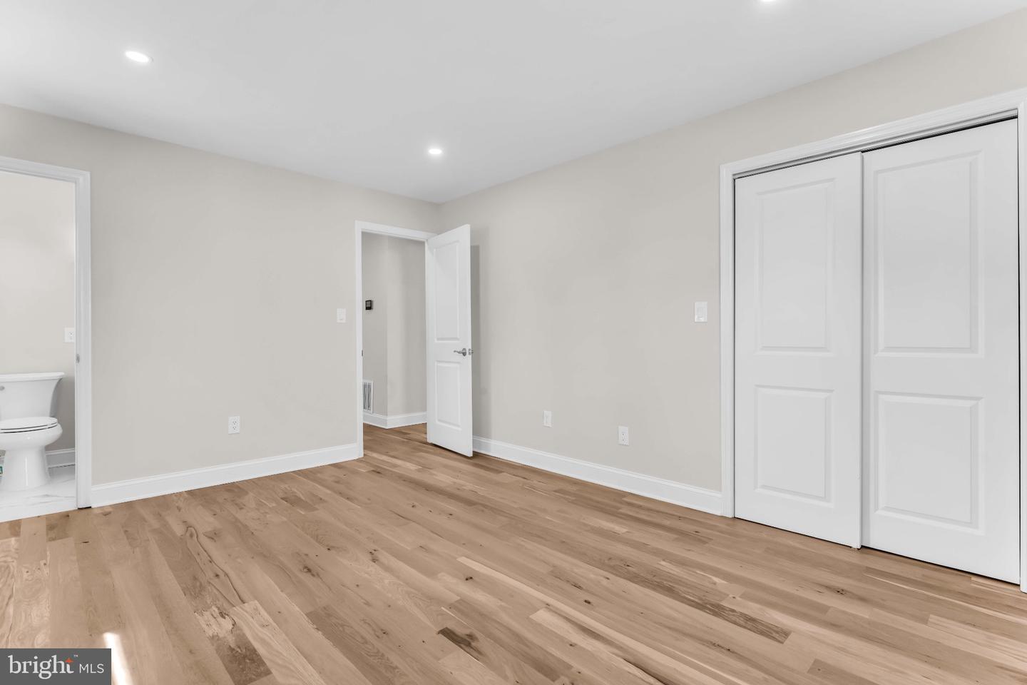5 Wilbur Dr Property Photo 13