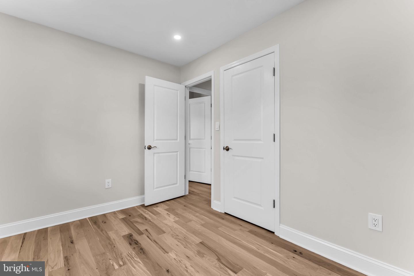 5 Wilbur Dr Property Photo 18