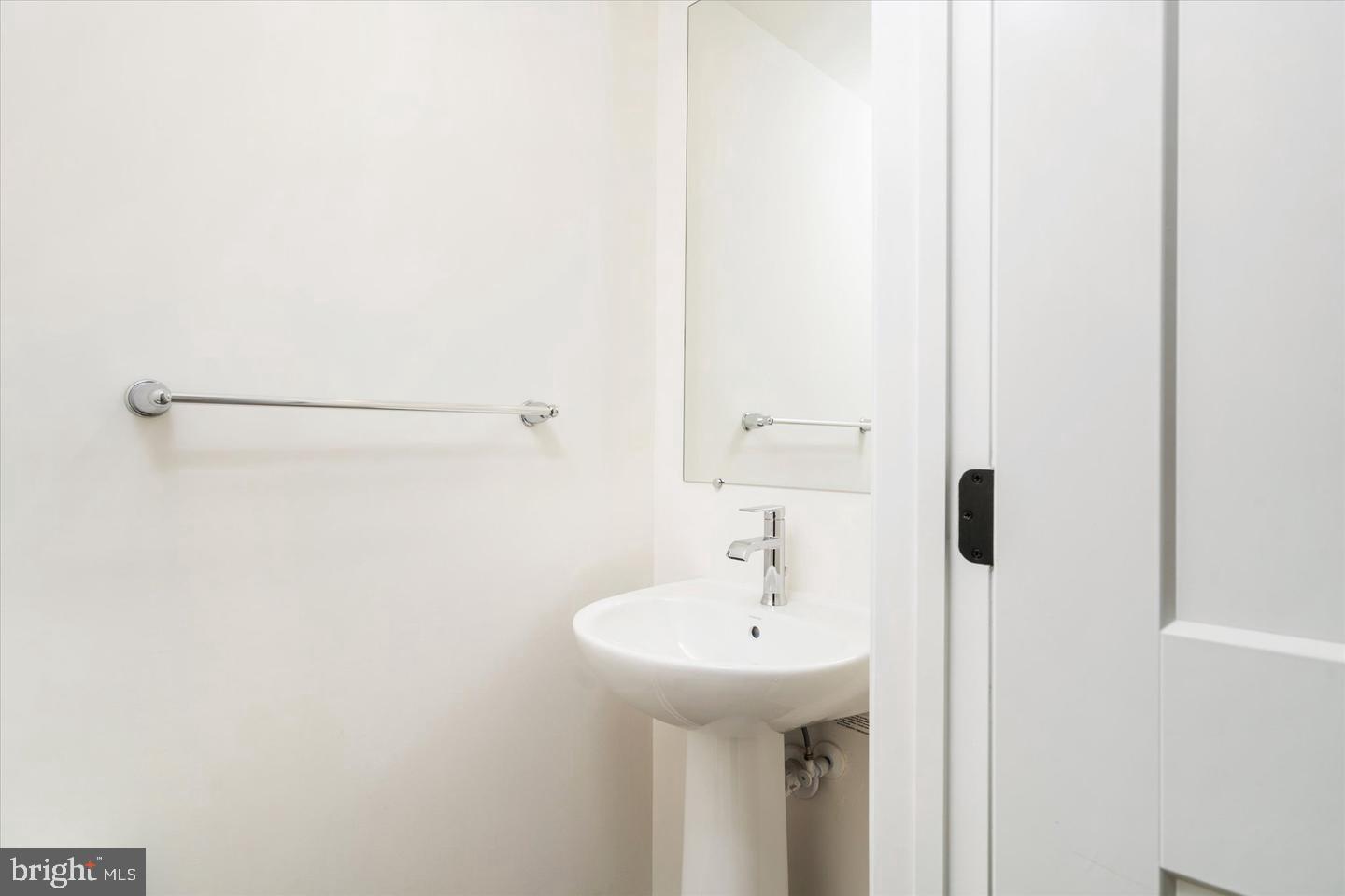 3327 Poplar Pl Property Photo 11