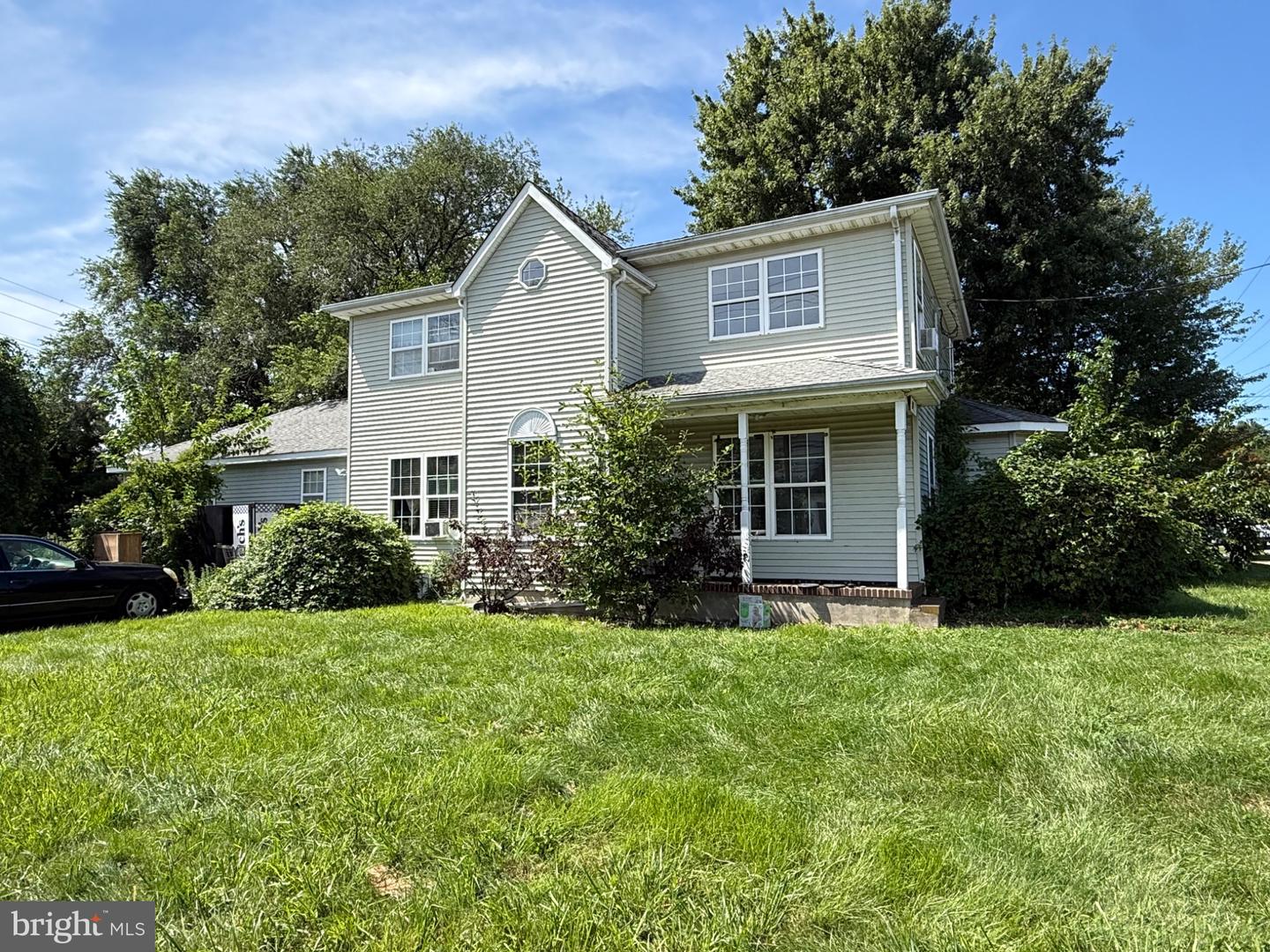 119 5TH AVE