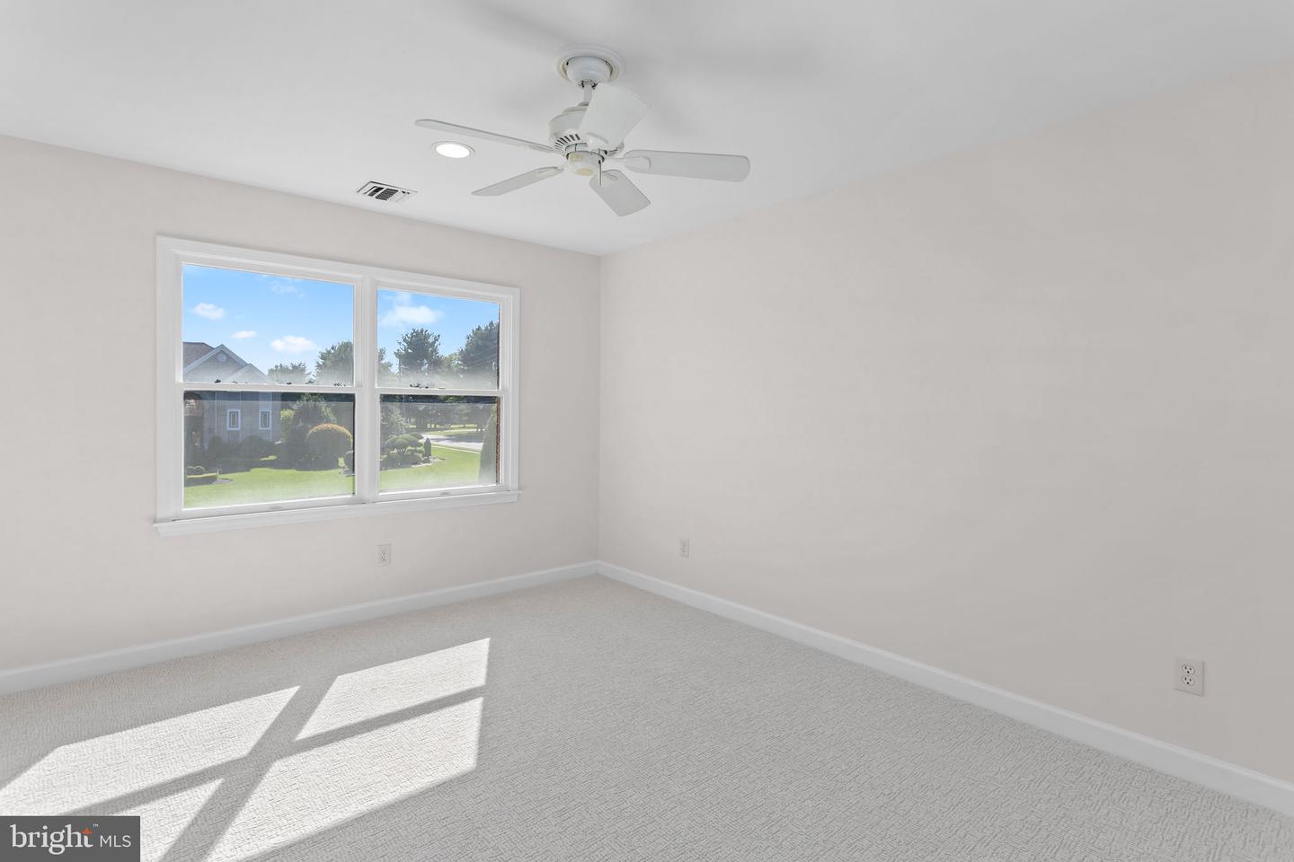 150 Lions Property Photo 36