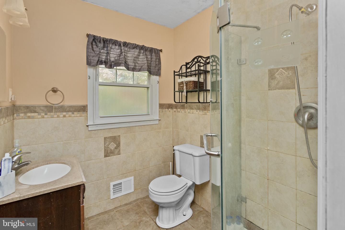 16 Twain Dr Property Photo 22