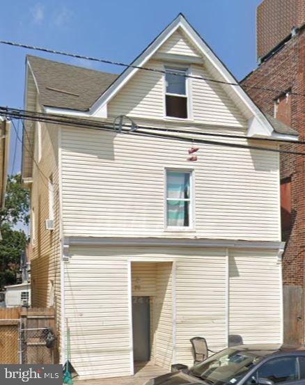 79 Throop Ave Property Photo 1
