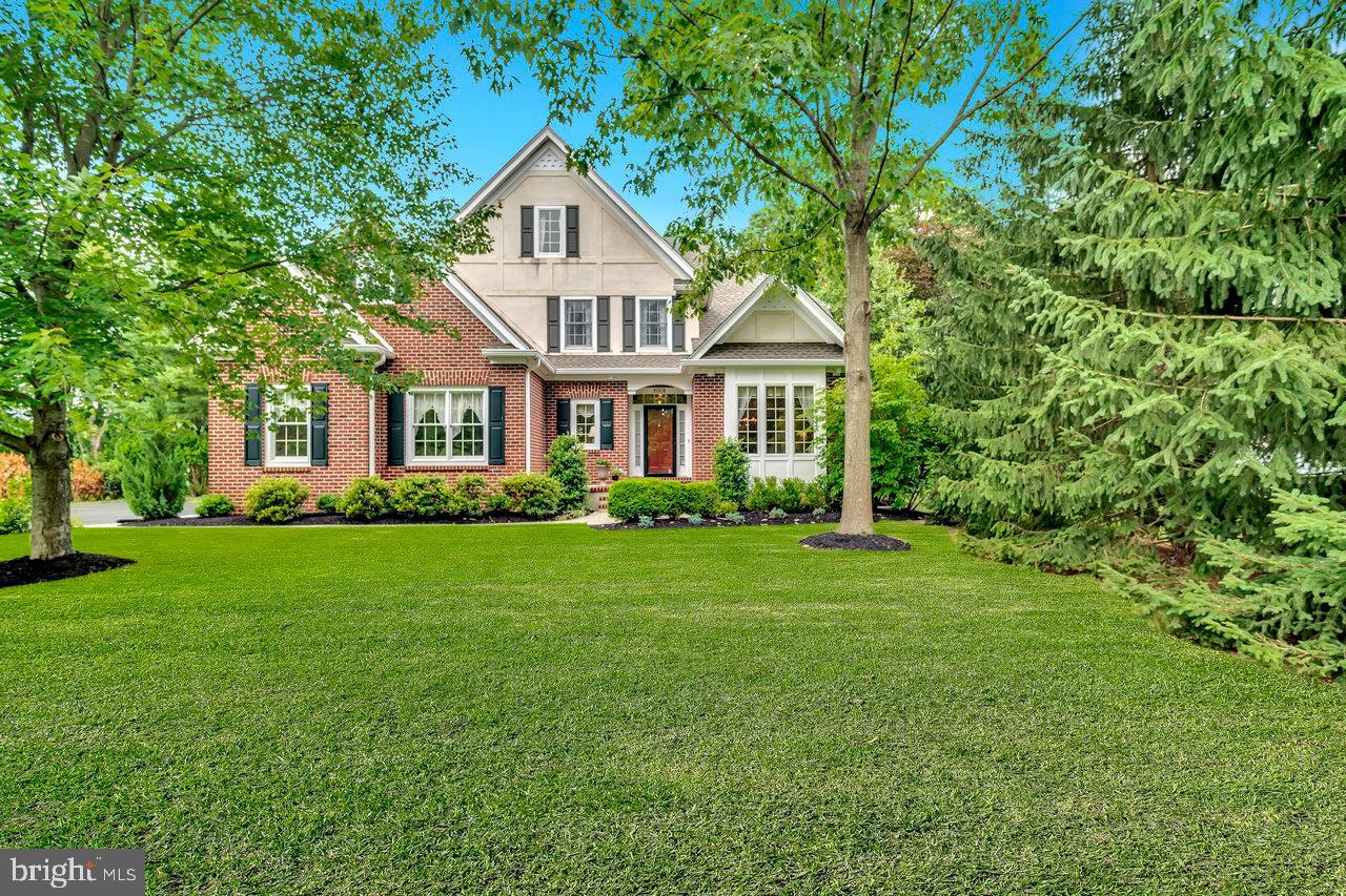 4 Danser Dr Property Photo 1
