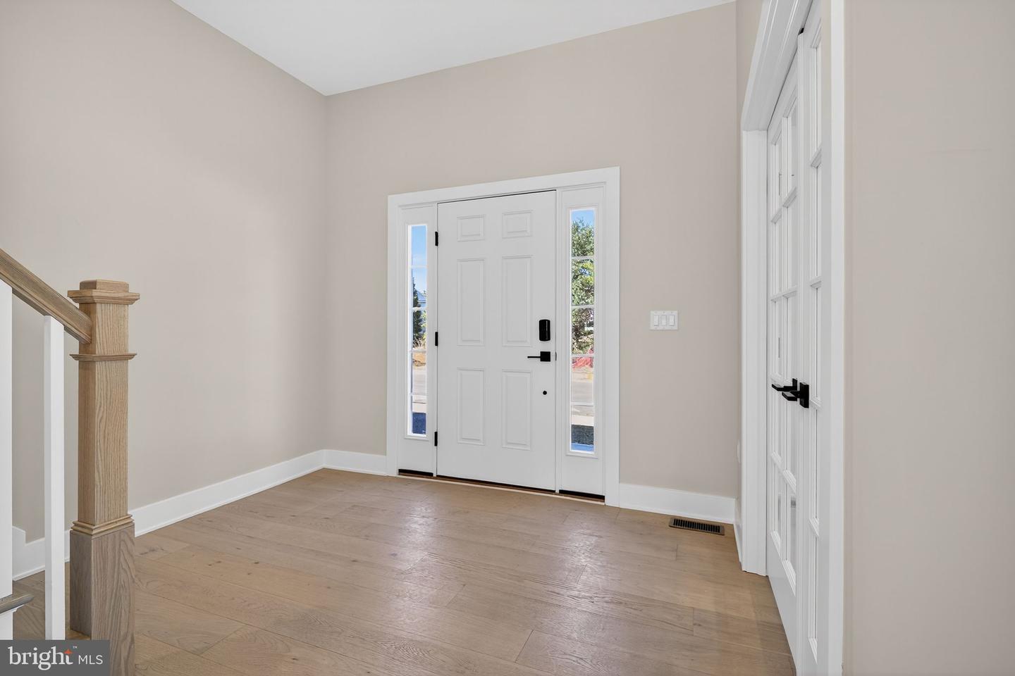 4 Arthur Ln Property Photo 4