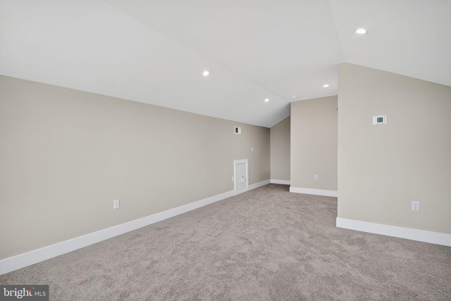 4 Arthur Ln Property Photo 30
