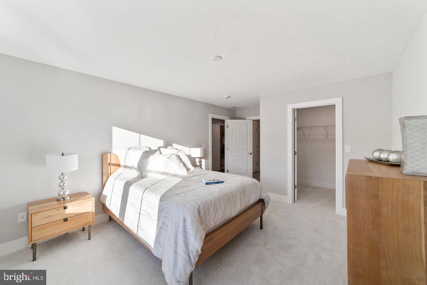 64 Riverwalk Property Photo 23