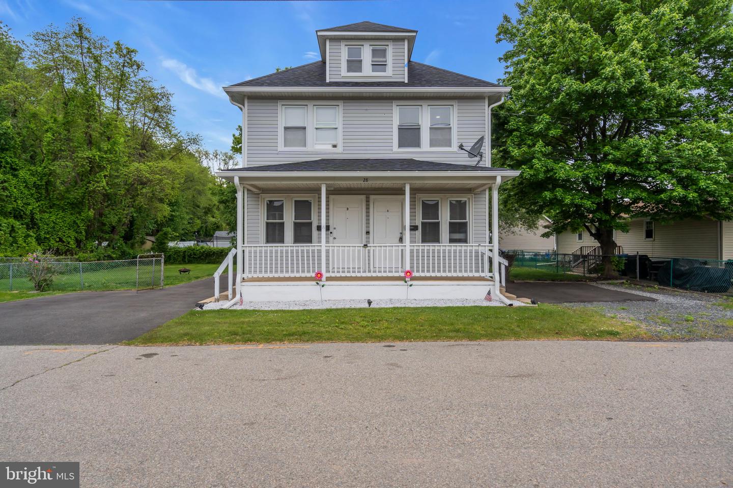28 VICTORIA AVE