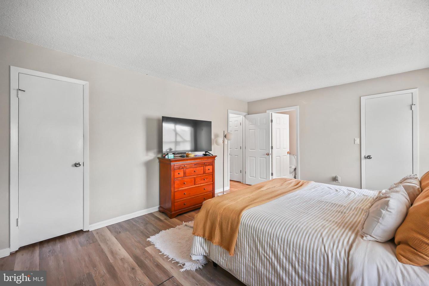 81 Thoreau Drive Property Photo 19