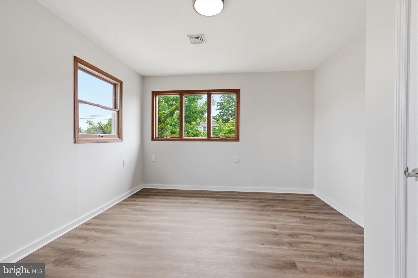 2 Kendall Drive Property Photo 14