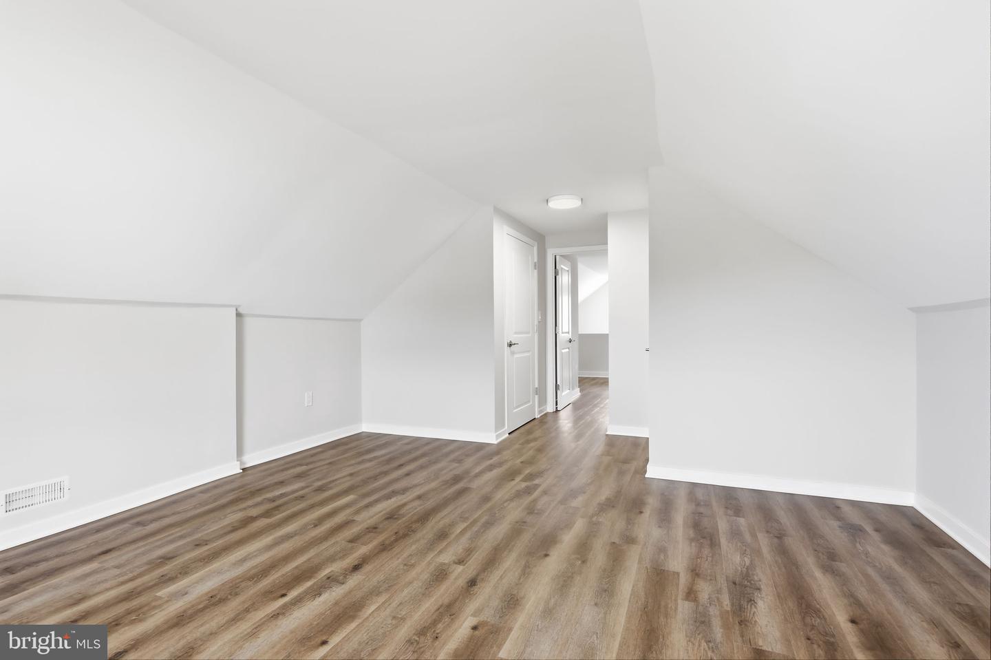 2 Kendall Drive Property Photo 26