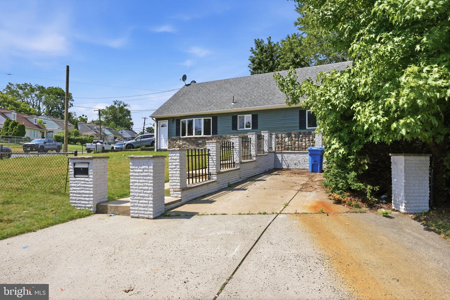 2 Kendall Drive Property Photo 27