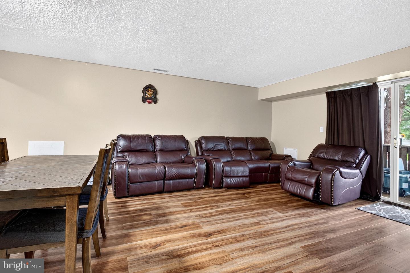 619 Aspen Dr Property Photo 6